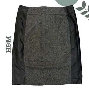 🛍️3/$40 H&M Faux Leather Panel Pencil Skirt - Size 12 Black Grey